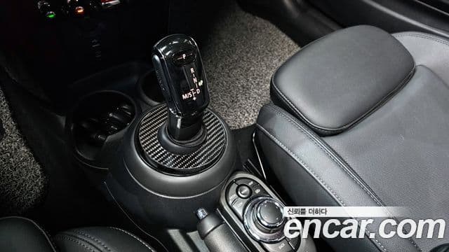 Mini Cooper 3세대, 2024 9