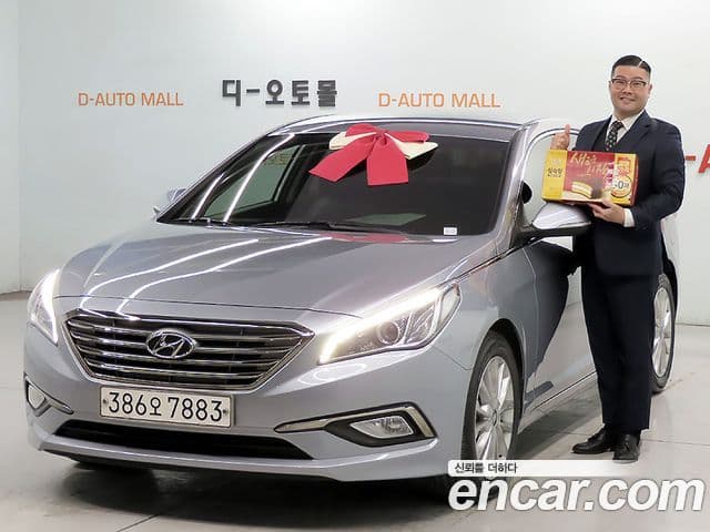Hyundai LF Sonata Special, 2017 1
