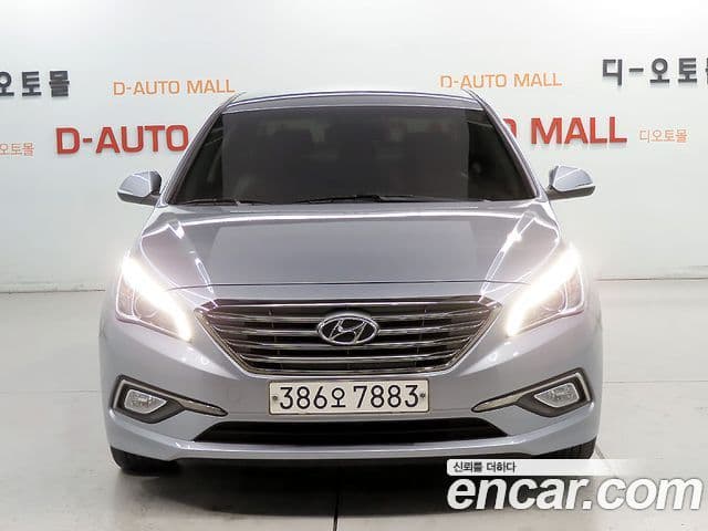 Hyundai LF Sonata Special, 2017 3