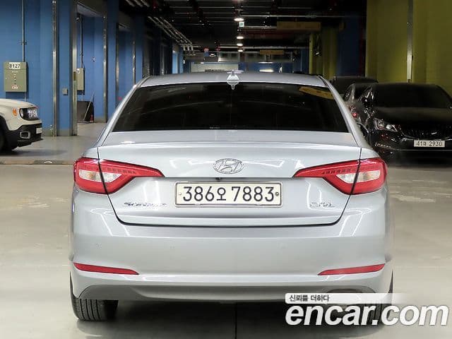 Hyundai LF Sonata Special, 2017 4