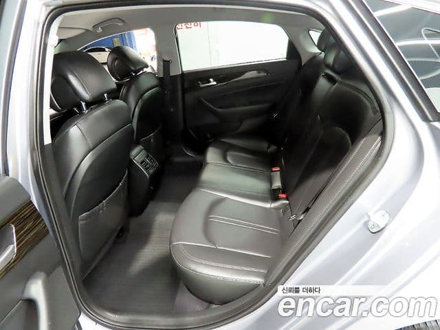 Hyundai LF Sonata Special, 2017 12