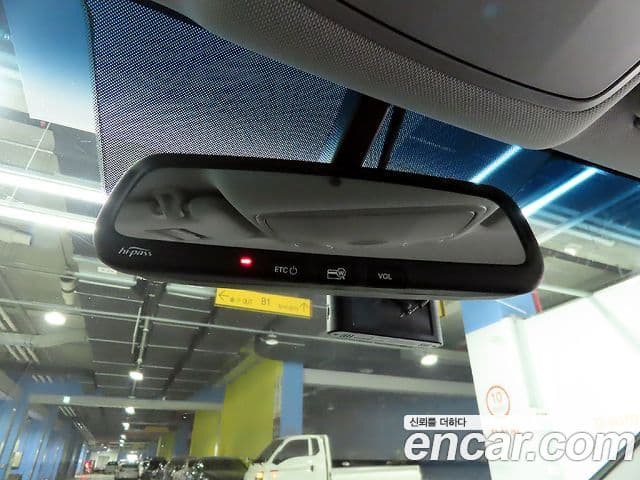 Hyundai LF Sonata Special, 2017 16