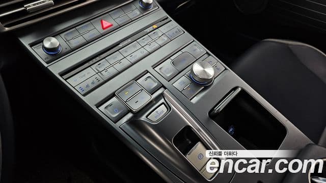 Hyundai NEXO Premium, 2019 9