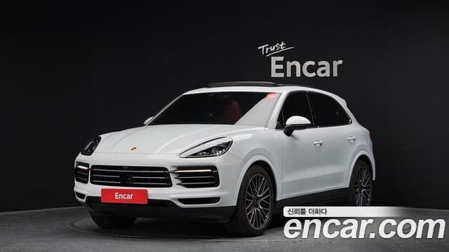Porsche Cayenne (PO536), 2020 1