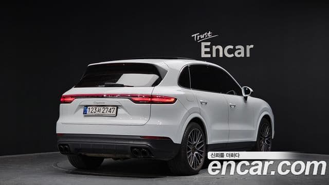 Porsche Cayenne (PO536), 2020 2