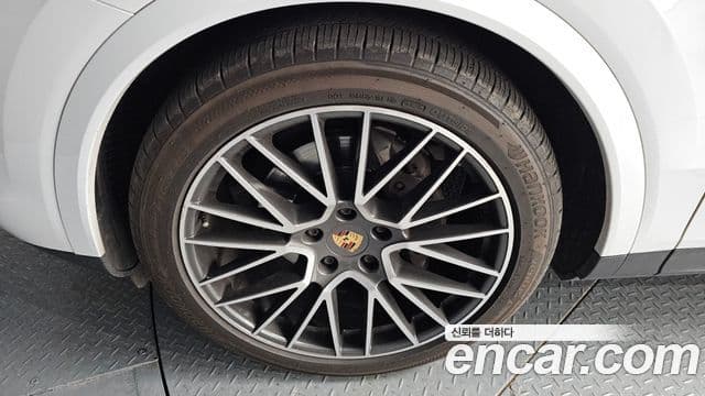 Porsche Cayenne (PO536), 2020 все фото