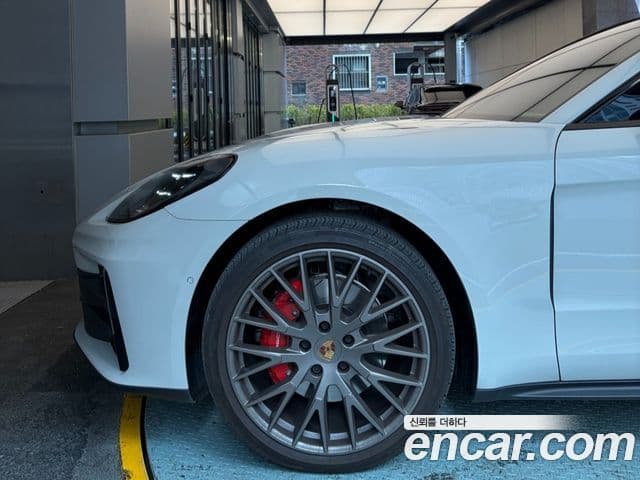 Porsche Panamera (976), 2025 все фото