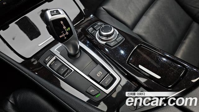 BMW 5시리즈 (F10), 2013 9