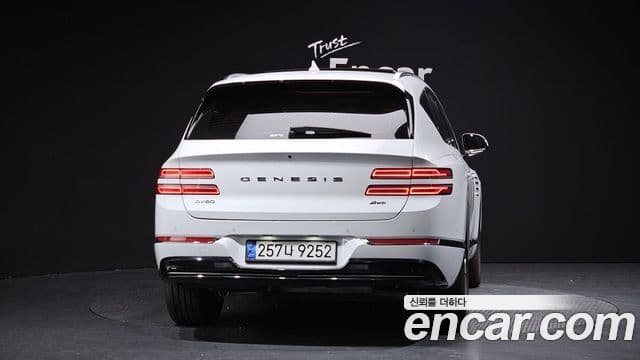 Genesis GV80, 2021 4