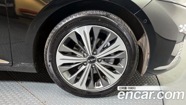 Kia K8 гибрид Signature, 2024 все фото