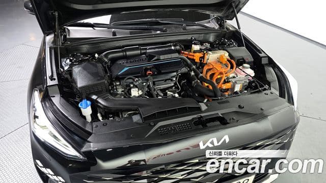 Kia K8 гибрид Signature, 2024 6