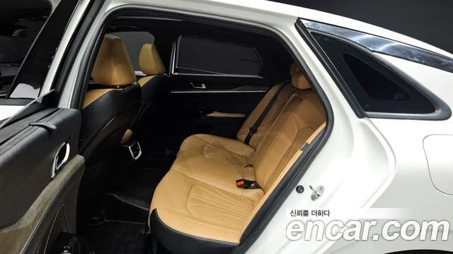 Kia K5 гибрид 3세대 Signature, 2022 12