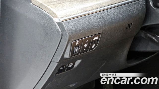 Kia K5 гибрид 3세대 Signature, 2022 14