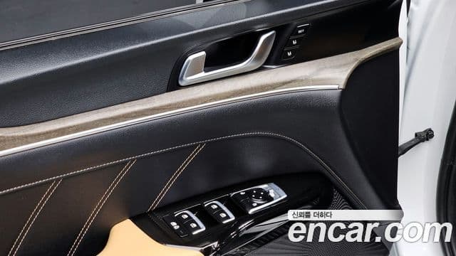 Kia K5 гибрид 3세대 Signature, 2022 18