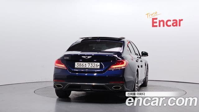 Genesis G70 Sport пакет, 2018 4