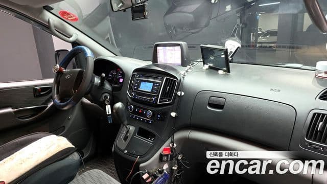 Hyundai Grand Starex кемпер, 2017 7