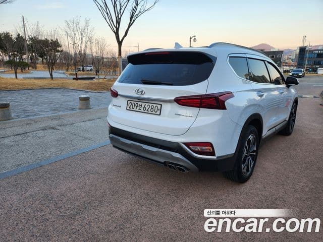 Hyundai Santa Fe TM Exclusive Special, 2019 4