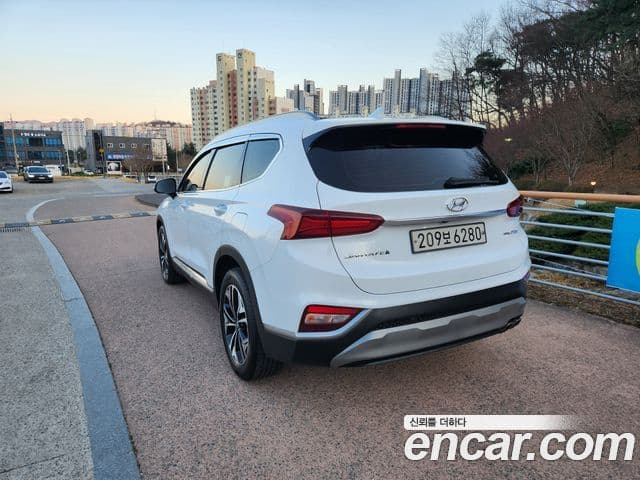 Hyundai Santa Fe TM Exclusive Special, 2019 6