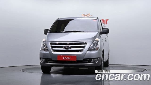 Hyundai Grand Starex Modern Special, 2017 3