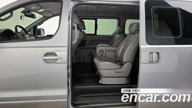 Hyundai Grand Starex Modern Special, 2017 12