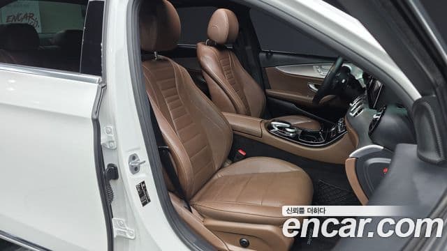 Mercedes-Benz E-класс W213 Avantgarde, 2019 10