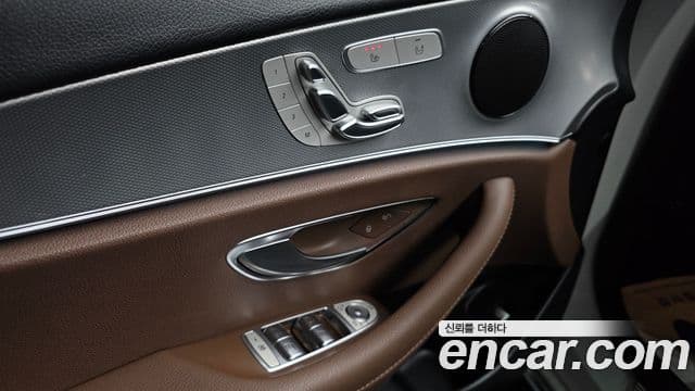 Mercedes-Benz E-класс W213 Avantgarde, 2019 17