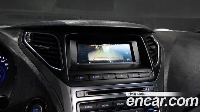 Hyundai Grandeur HG Premium, 2015 15