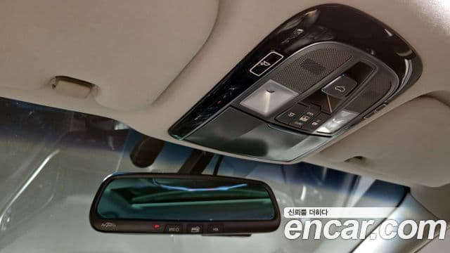 Hyundai Grandeur HG Premium, 2015 17