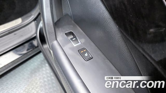 Hyundai Grandeur HG Premium, 2015 19