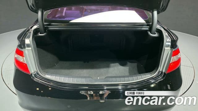 Hyundai Grandeur HG Premium, 2015 20