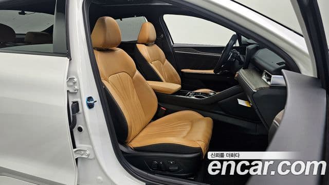 Kia K5 3세대 Signature, 2020 10