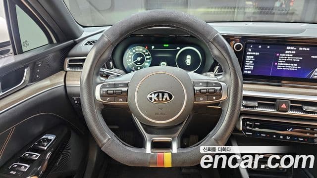 Kia K5 3세대 Signature, 2020 13