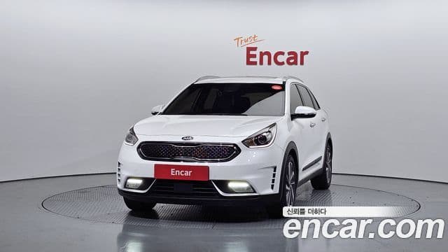 Kia Niro Noblesse, 2017 3