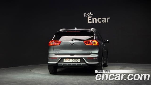 Kia Niro Noblesse, 2018 4