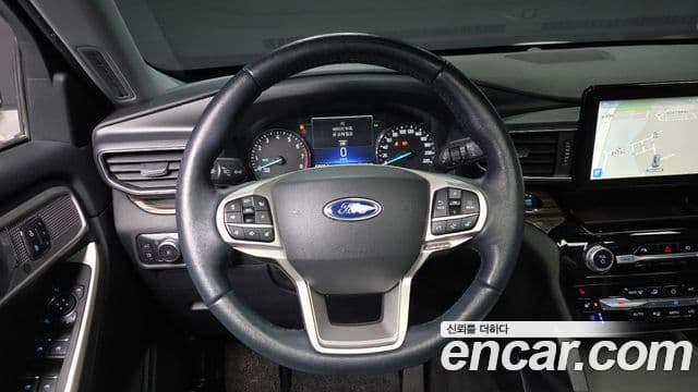Ford Explorer 6세대, 2022 13