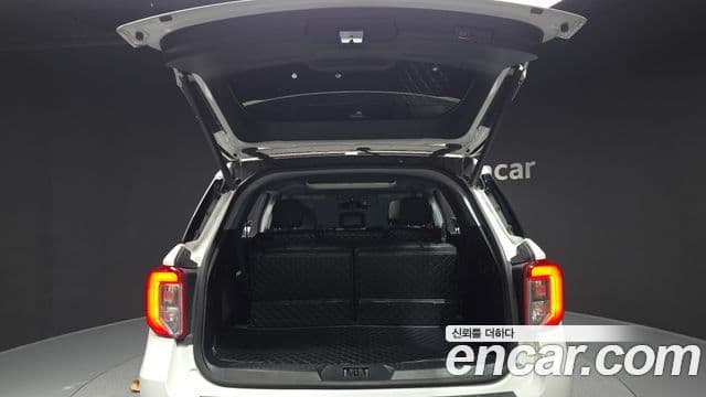 Ford Explorer 6세대, 2022 20