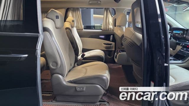 Kia Carnival 4세대 Signature, 2021 12