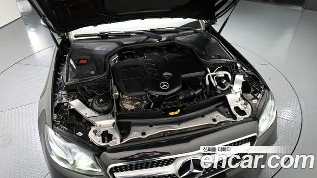 Mercedes-Benz E-класс W213 E220d купе, 2017 6