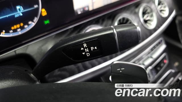 Mercedes-Benz E-класс W213 E220d купе, 2017 9