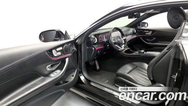 Mercedes-Benz E-класс W213 E220d купе, 2017 10