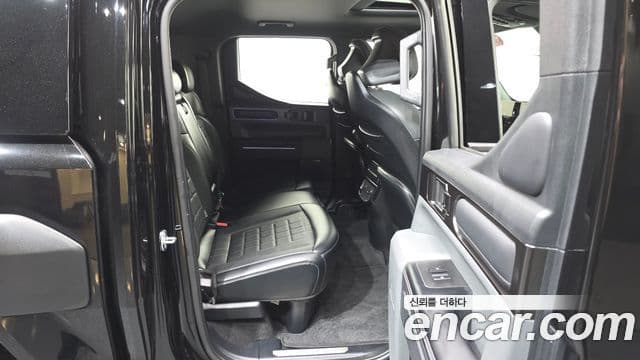 Kia 타스만 X-Pro, 2026 12