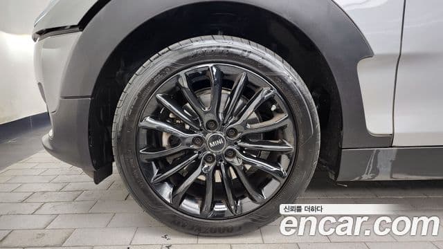 Mini Cooper 클럽맨 2세대, 2023 все фото