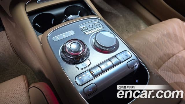 Genesis G90 (RS4) бензин 3.5 турбо AWD, 2023 9