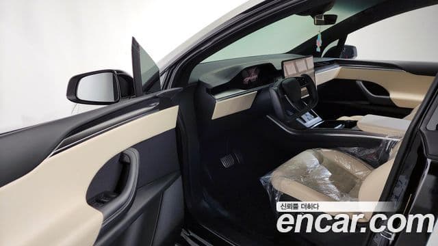 Tesla модель X Plaid, 2023 10