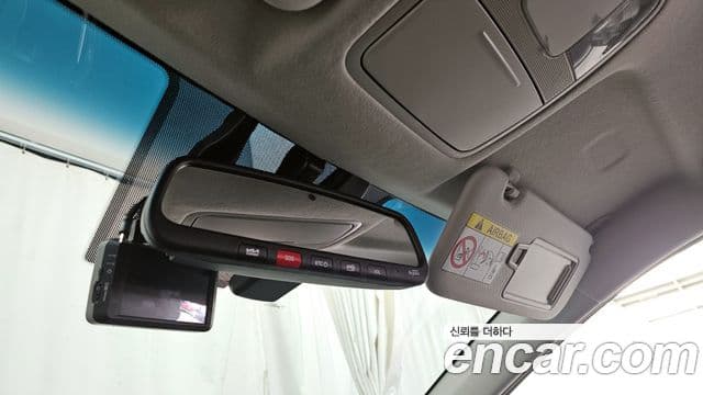 Kia The / новый New K3 2세대 Prestige, 2022 17