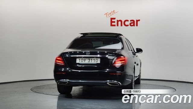 Mercedes-Benz E-класс W213 Exclusive, 2018 4