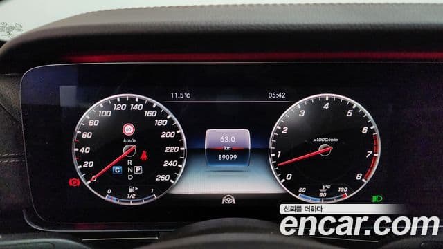 Mercedes-Benz E-класс W213 Exclusive, 2018 8