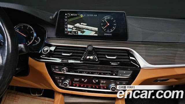 BMW 5시리즈 (G30) 520d M Sport Plus, 2017 15