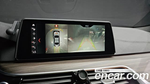 BMW 5시리즈 (G30) 520d M Sport Plus, 2017 16