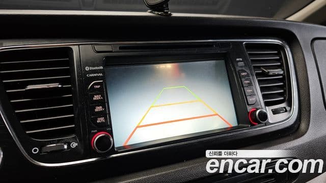 Kia All New Carnival Luxury, 2016 15